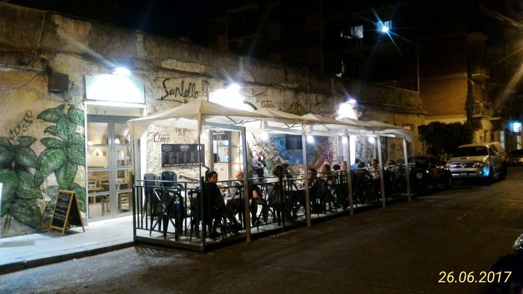I Gerani Rossi Hotel Rome Exterior photo