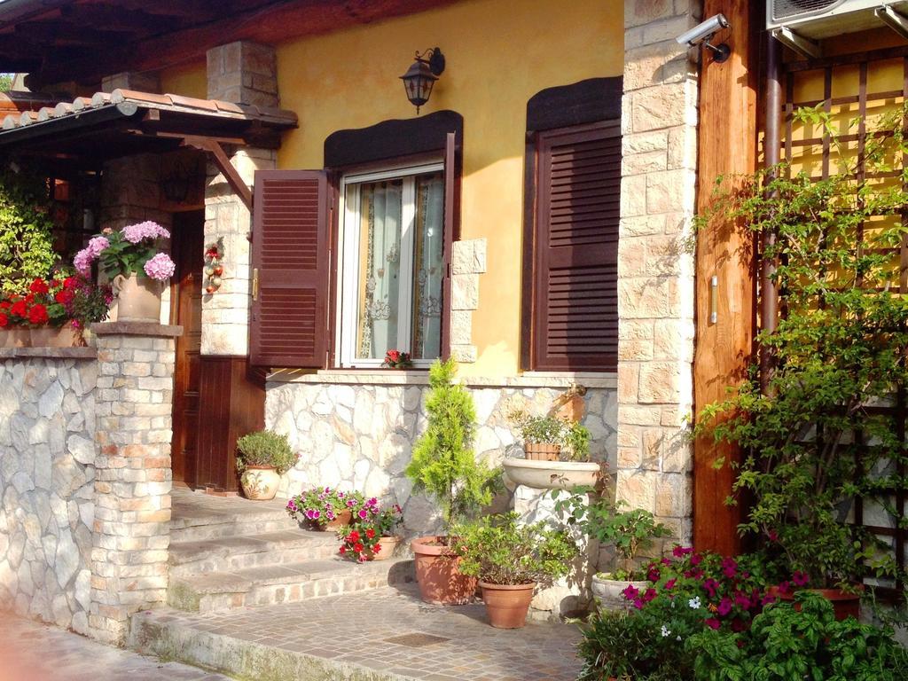 I Gerani Rossi Hotel Rome Exterior photo